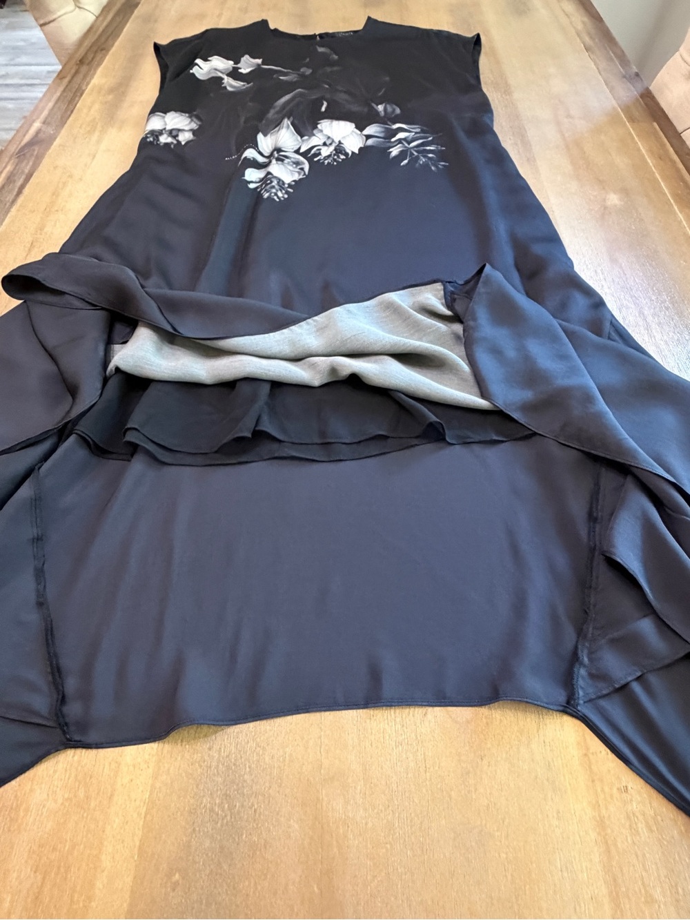 NWT ALLSAINTS Gian Kosumoso Black Floral Handkerchief Maxi Dress Size 12 $329 - Picture 6 of 16